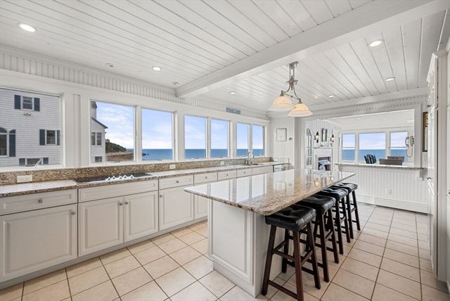 4 Priscilla Beach, Plymouth, MA 02360