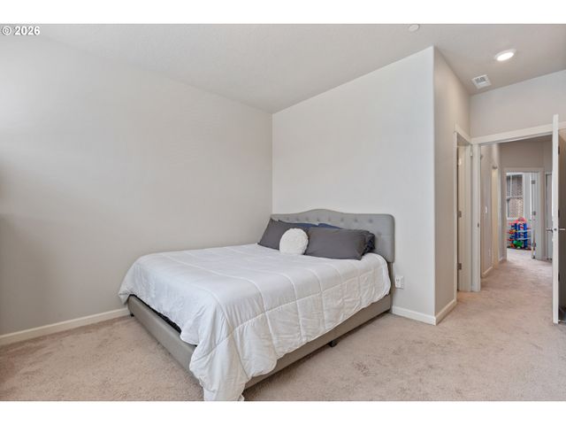 11449 Sw MONT BLANC St, Wilsonville, OR 97070