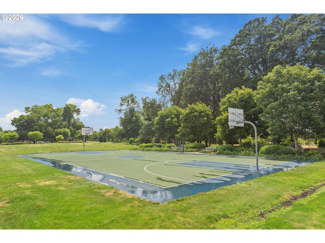 11449 Sw MONT BLANC St, Wilsonville, OR 97070