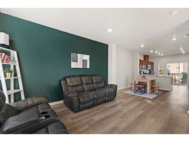 11449 Sw MONT BLANC St, Wilsonville, OR 97070