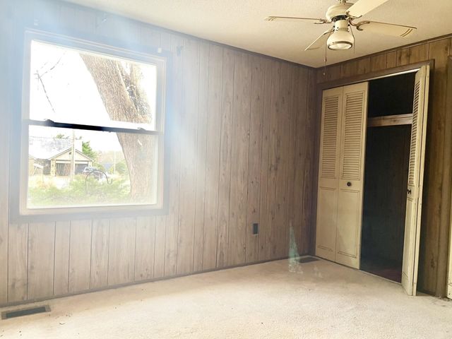 135 Lane 175 Lime Lake Lane, Angola, IN 46703