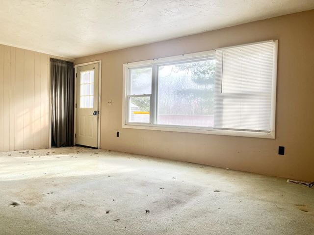 135 Lane 175 Lime Lake Lane, Angola, IN 46703