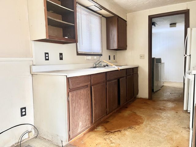 135 Lane 175 Lime Lake Lane, Angola, IN 46703