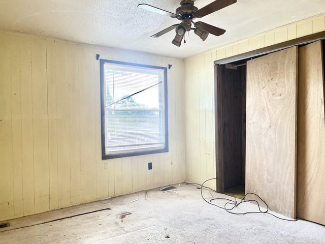 135 Lane 175 Lime Lake Lane, Angola, IN 46703