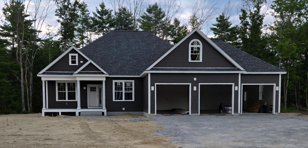 340 Brickett Hill Road, Pembroke, NH 03275