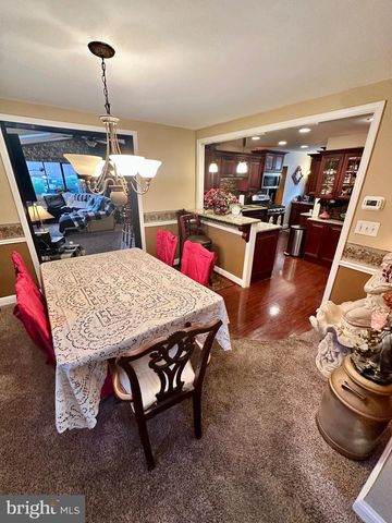 293 FRIENDSHIP RD, Drexel Hill, PA 19026