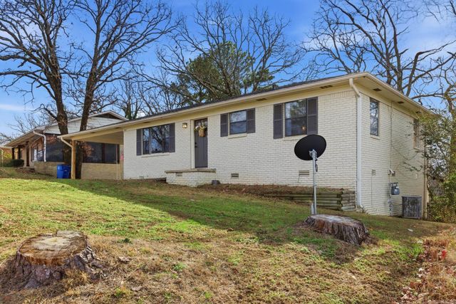 5817 Alta Vista Dr, North Little Rock, AR 72118