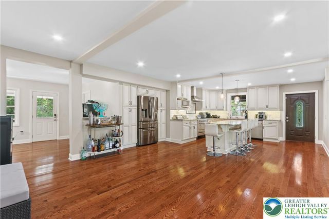 521 Greenview Drive, Hamilton Twp, PA 18353