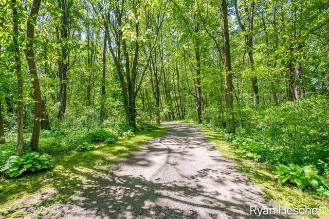 8775 Peck Lake Road, Saranac, MI 48881