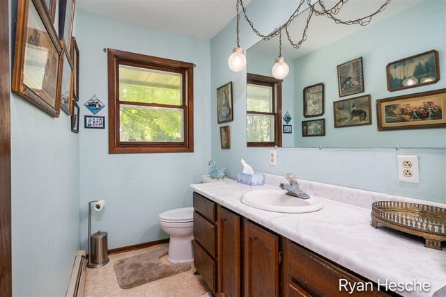8775 Peck Lake Road, Saranac, MI 48881