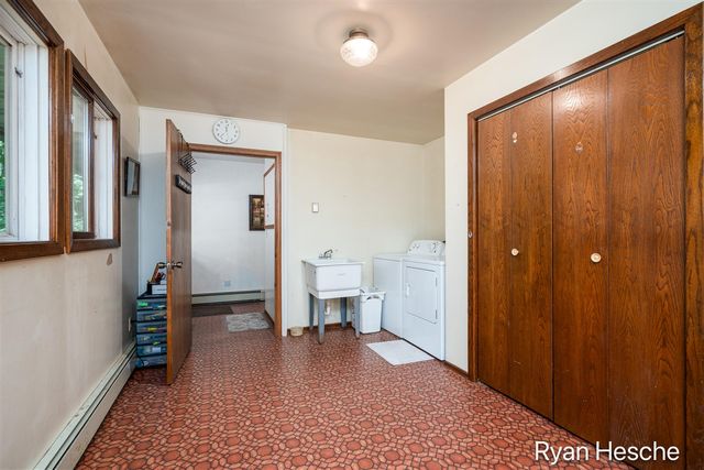 8775 Peck Lake Road, Saranac, MI 48881