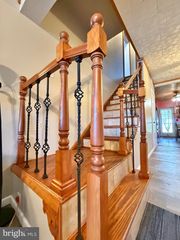 809 E WICONISCO AVE, Tower City, PA 17980