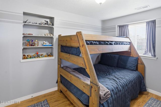 2647 S 2300, Syracuse, UT 84075