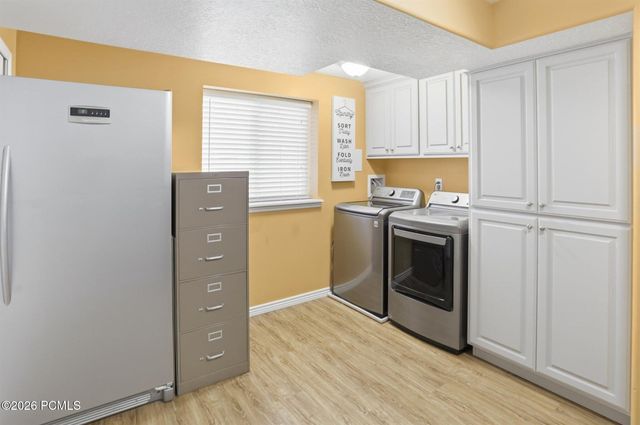2647 S 2300, Syracuse, UT 84075