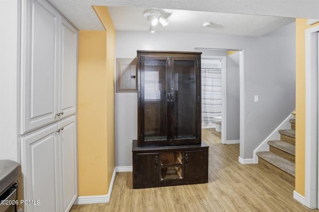 2647 S 2300, Syracuse, UT 84075
