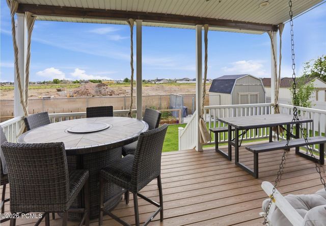 2647 S 2300, Syracuse, UT 84075
