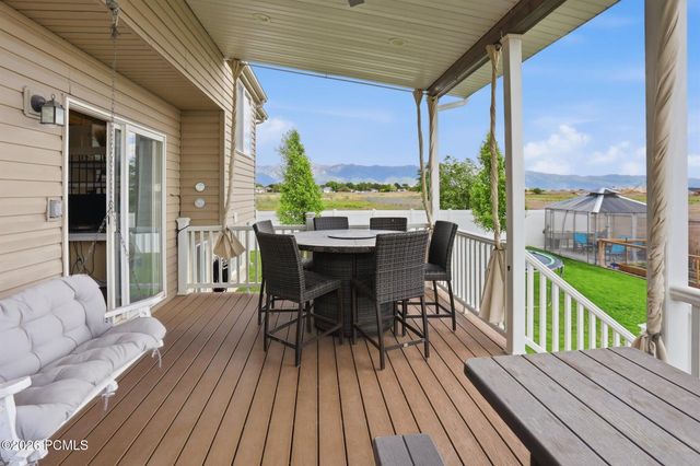 2647 S 2300, Syracuse, UT 84075