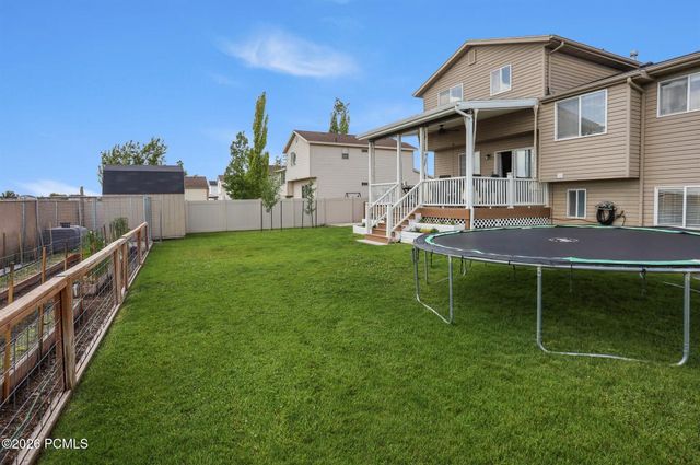 2647 S 2300, Syracuse, UT 84075