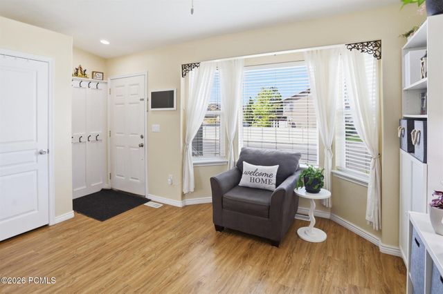 2647 S 2300, Syracuse, UT 84075