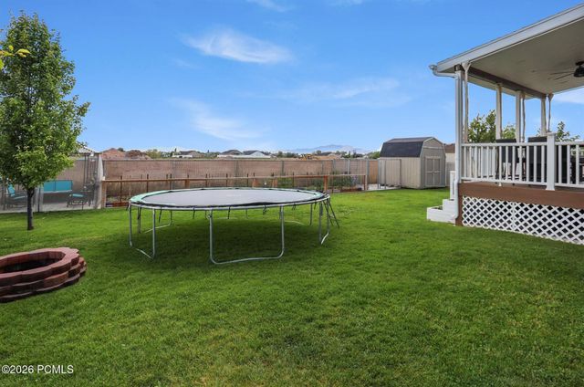 2647 S 2300, Syracuse, UT 84075