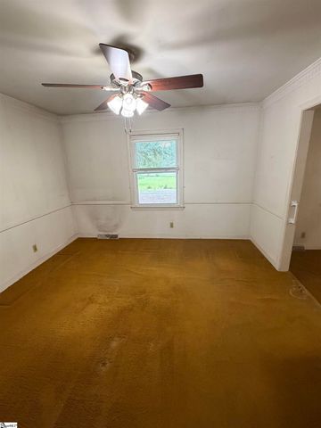 140 Loftis Drive, Pelzer, SC 29669