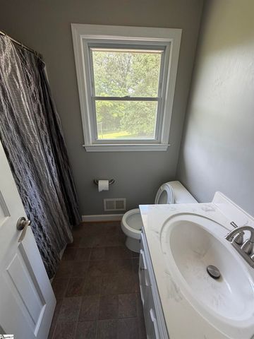 140 Loftis Drive, Pelzer, SC 29669