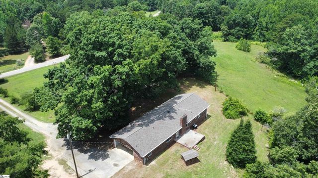 140 Loftis Drive, Pelzer, SC 29669