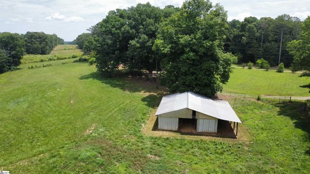 140 Loftis Drive, Pelzer, SC 29669