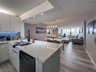 2766 S Carambola Cir S 404, Coconut Creek, FL 33066