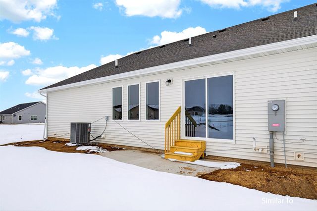 1485 Foxtail Drive SE, Altoona, IA 50009