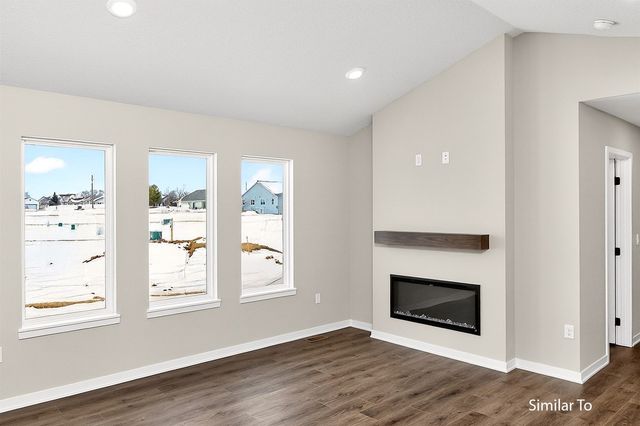 1485 Foxtail Drive SE, Altoona, IA 50009