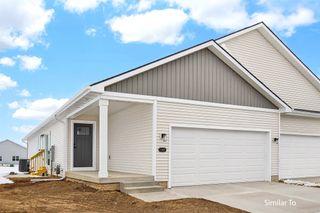 1485 Foxtail Drive SE, Altoona, IA 50009