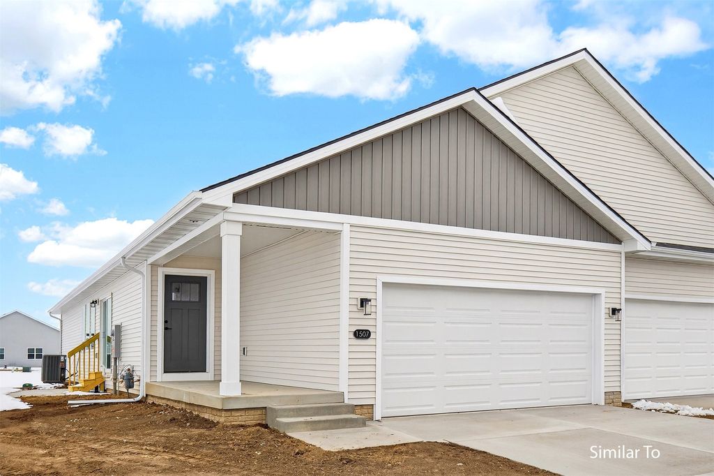 1485 Foxtail Drive SE, Altoona, IA 50009