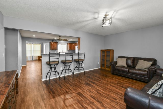 4763 Highway 39, Miller, MO 65707