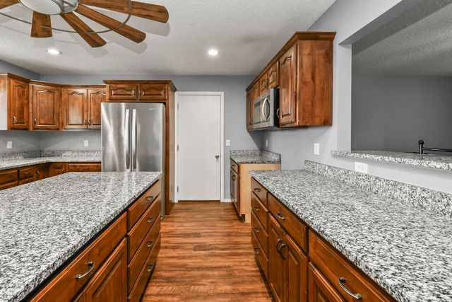 4763 Highway 39, Miller, MO 65707