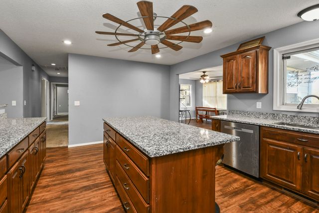 4763 Highway 39, Miller, MO 65707