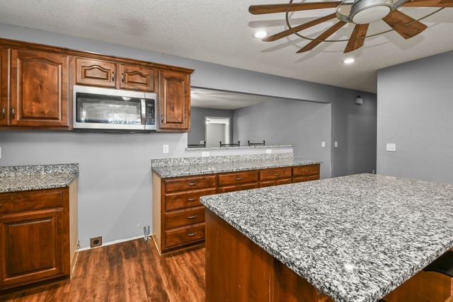 4763 Highway 39, Miller, MO 65707