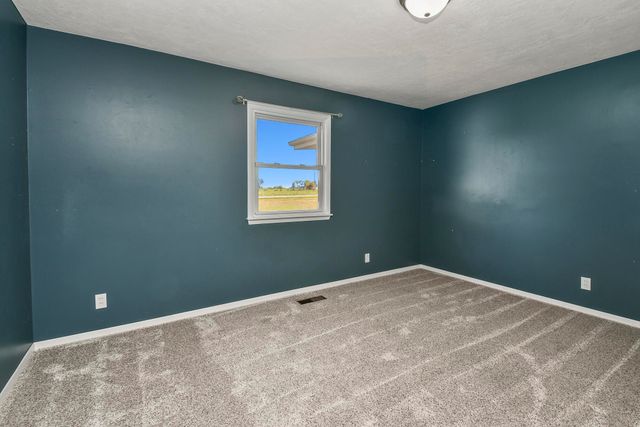 4763 Highway 39, Miller, MO 65707