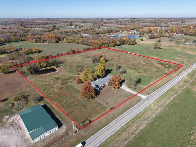 4763 Highway 39, Miller, MO 65707