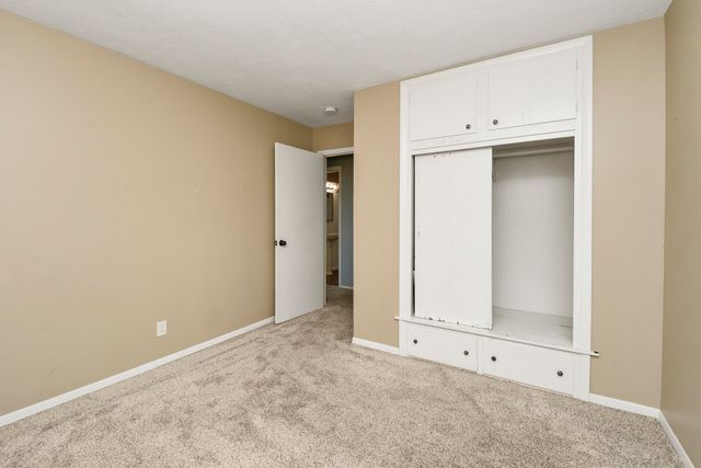 4763 Highway 39, Miller, MO 65707