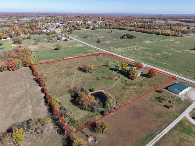 4763 Highway 39, Miller, MO 65707