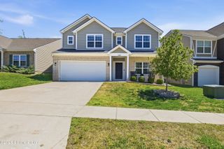 8629 Warbler Br Way, Louisville, KY 40229