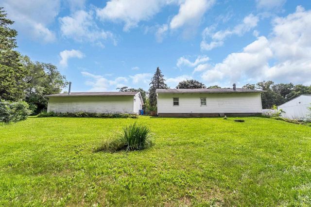 4601 County Hwy TT, Sun Prairie, WI 53590