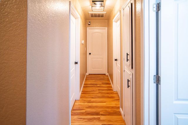 8077 Winfield Dr, Hilmar, CA 95324