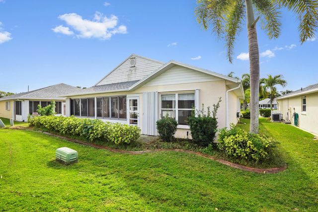 6001 Adonidia Place, Fort Pierce, FL 34982