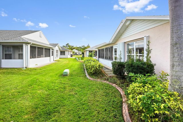 6001 Adonidia Place, Fort Pierce, FL 34982