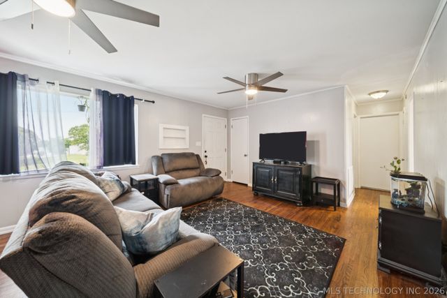 36516 Cramer Road N, Mannford, OK 74044