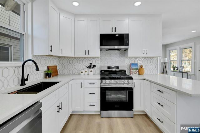 256 Ellery Avenue, Newark, NJ 07106