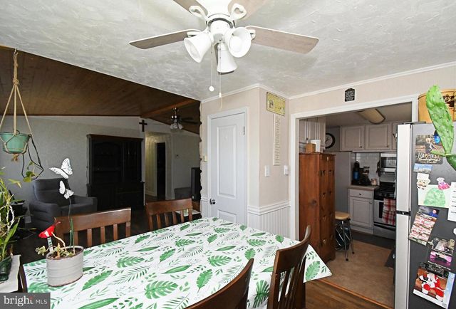 511 FREEHALL ST, Mertztown, PA 19539