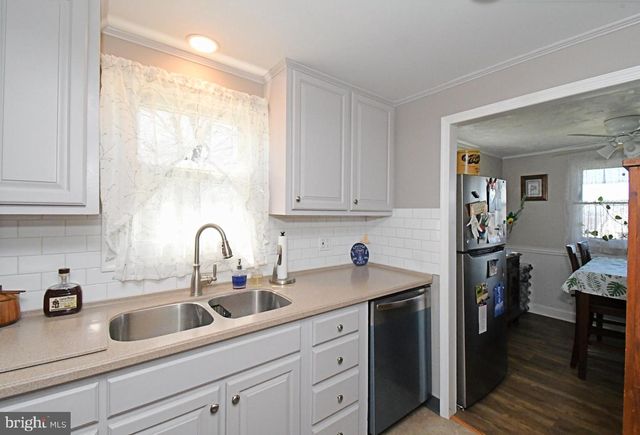511 FREEHALL ST, Mertztown, PA 19539